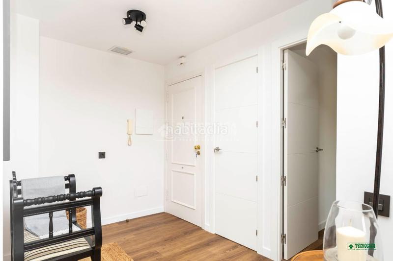 Foto b3a8901c-4055-4f6d-aca4-0b34fee11011. Appartamento con parcheggio piscina in Retamar Almería