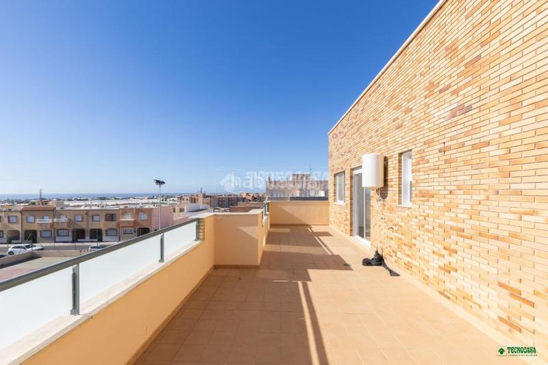 Foto ba22cda4-27db-4d3b-b765-e7c8161a375d. Appartement dans Costacabana - Loma Cabrera Almería