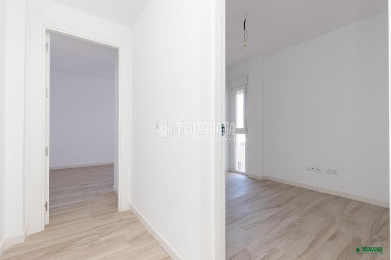 Foto fbb4cb5b-4360-445d-bce7-d33c75b57934. Appartement dans Costacabana - Loma Cabrera Almería