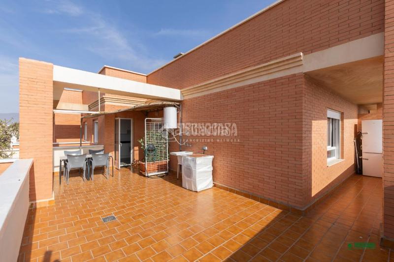 Foto 699a79bc-2218-4551-a10f-8750d59097ec. Attique dans Costacabana - Loma Cabrera Almería