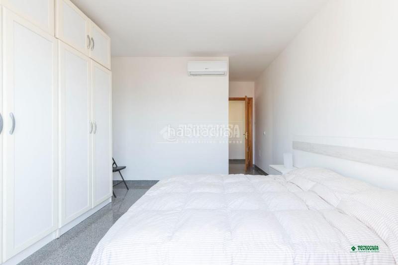 Foto c057d484-7cda-4ba5-9955-c70d3d9651b2. Attique dans Costacabana - Loma Cabrera Almería