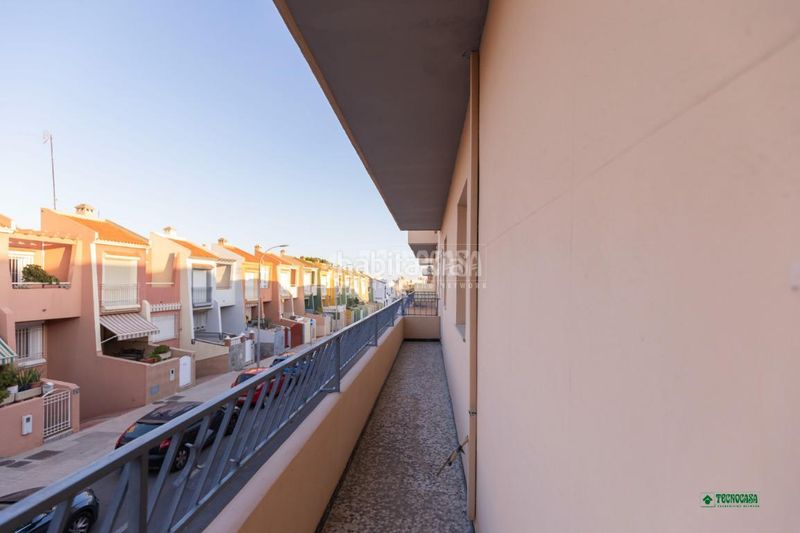 Foto f093da55-f2fc-444b-a550-ee1e56188d23. Pis a La Cañada de San Urbano Almería