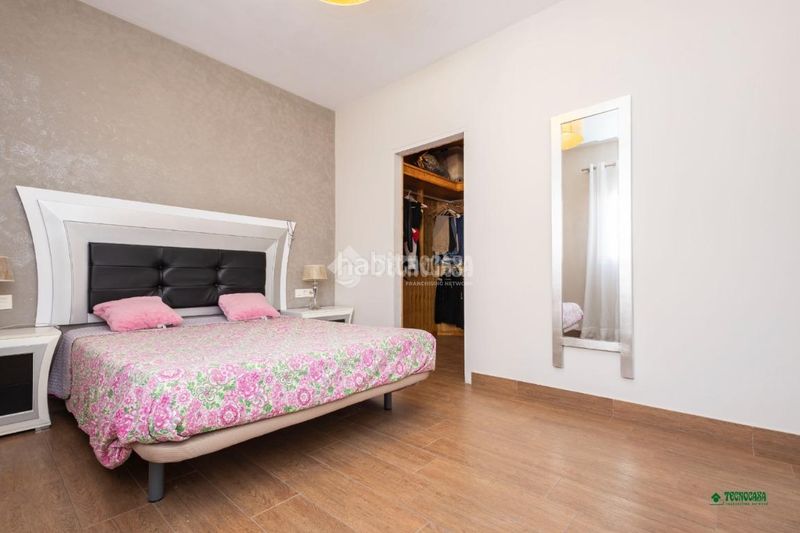 Foto aa5a59f9-fee8-49f0-a62b-f997bf15b71f. Casa amb aparcament a El Alquián Almería