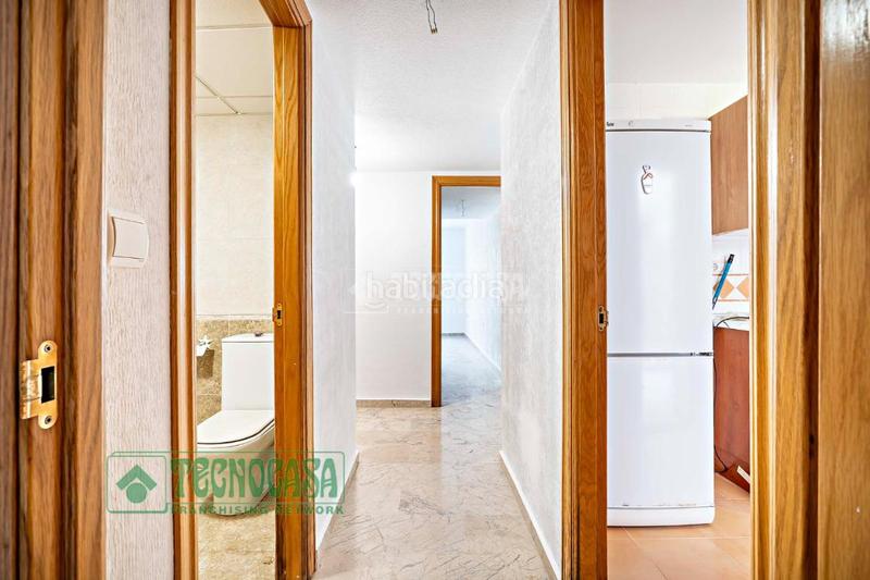 Foto bb9b8db3-6e43-4135-b621-a69ea319f4ca. Appartamento con piscina in Las Salinas Roquetas de Mar