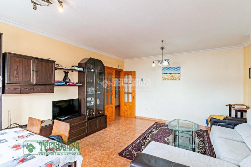 Foto 74e0ea0b-8037-4052-ba83-e375dbe80b07. Appartamento in El Puerto - La Romanilla Roquetas de Mar