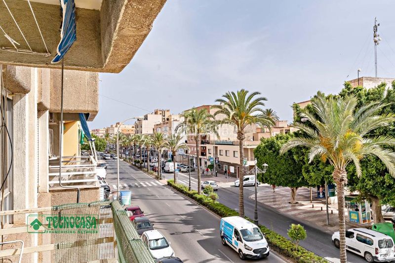 Foto 8e7c3ad8-0467-4ab5-9456-6edf9b1ae30d. Pis a Roquetas pueblo Roquetas de Mar