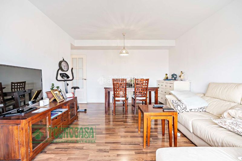 Foto 63c507d4-4b3d-4816-94e7-d476b03391c7. Pis amb aparcament a Roquetas pueblo Roquetas de Mar