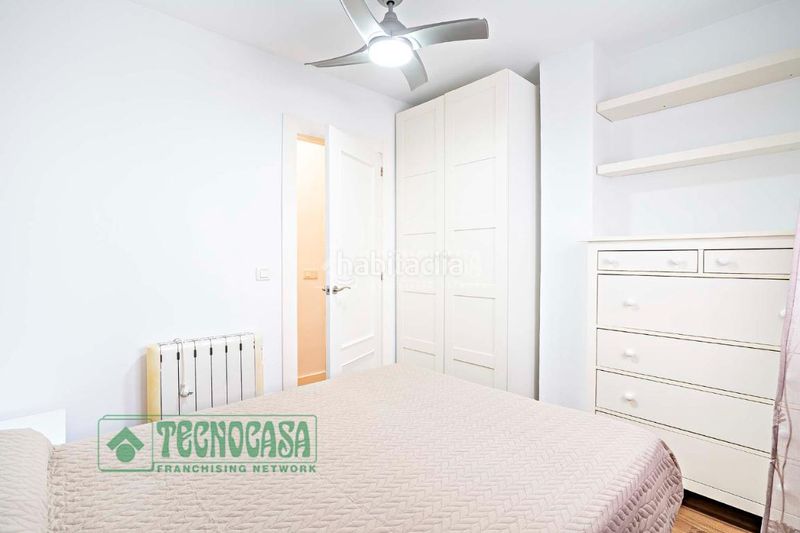 Foto 6f73518f-0926-4d79-b454-0c50022ffd96. Pis amb aparcament a Roquetas pueblo Roquetas de Mar