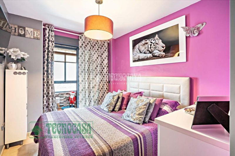 Foto 214563fa-5221-4a70-994a-13d2d1548f91. Pis amb calefacció aparcament a Roquetas pueblo Roquetas de Mar