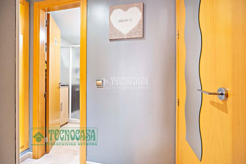 Foto 690737e3-353f-449a-aa94-bcc188107be3. Pis amb calefacció aparcament a Roquetas pueblo Roquetas de Mar