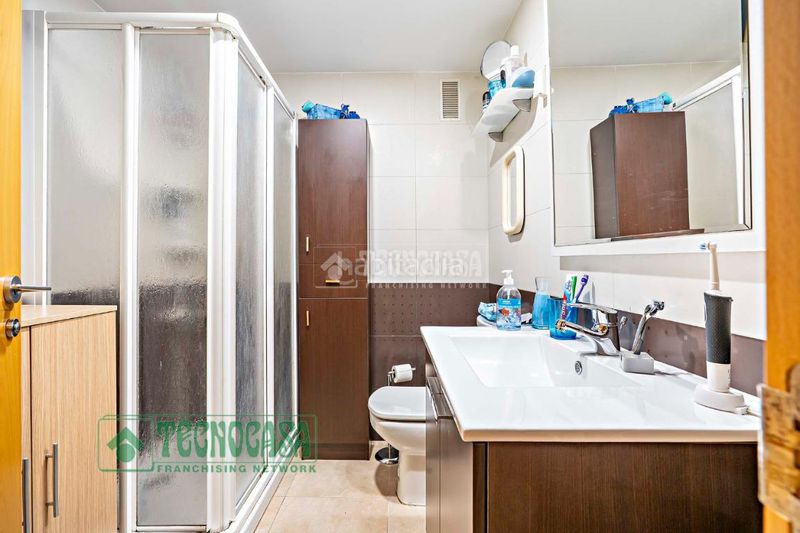 Foto ba4b67a8-00a3-4fd7-b7b0-845f0e011b07. Pis amb calefacció aparcament a Roquetas pueblo Roquetas de Mar