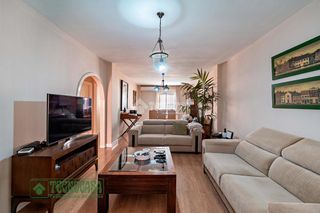 Casa aparellada a Roquetas pueblo. Casa en venta en roquetas de mar  aguadulce