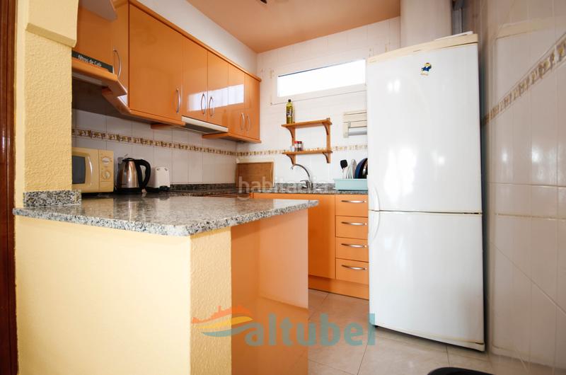 Foto b8386017-e8af-416a-907f-105ef33d700d. Casa adosada en avinguda d'irlanda 56 en Las Atalayas-Urmi-Cerro Mar Peñíscola