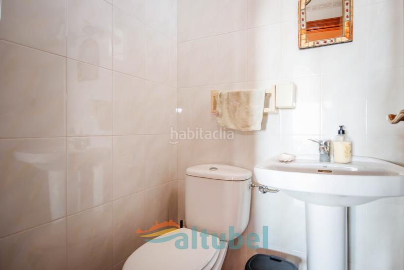 Foto c5eb29b2-8a3d-4373-994b-f7f59320f5a1. Casa adosada en avinguda d'irlanda 56 en Las Atalayas-Urmi-Cerro Mar Peñíscola