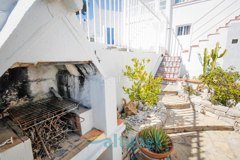 Foto c8b7a857-def8-4a0f-8ed6-c213ec1abf03. Casa adosada en avinguda d'irlanda 56 en Las Atalayas-Urmi-Cerro Mar Peñíscola