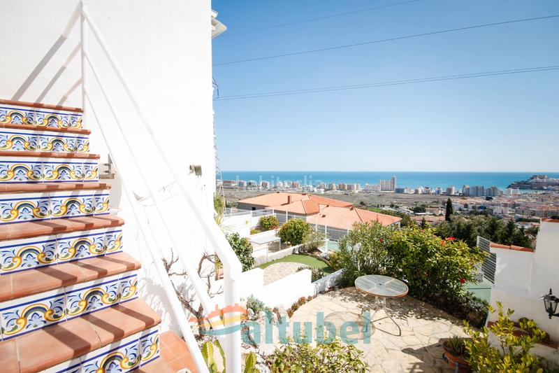 Foto 45b8afd5-db3a-4832-b1e0-cc04c7d9ea38. Casa adossada a avinguda d'irlanda 56 a Las Atalayas-Urmi-Cerro Mar Peñíscola