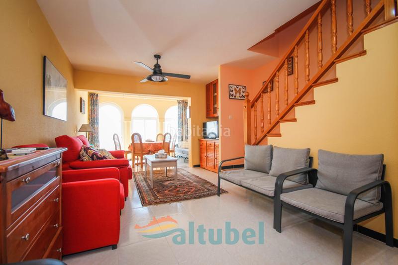 Foto 87c3e1f3-0829-43ea-a14b-e146ea264acf. Casa adossada a avinguda d'irlanda 56 a Las Atalayas-Urmi-Cerro Mar Peñíscola