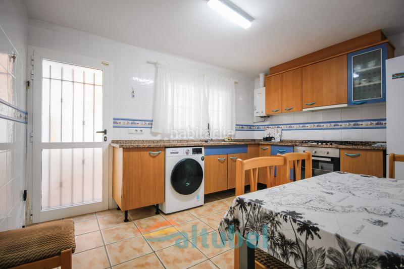 Foto 034d2fd5-a95c-49f6-bf99-9fc010dc34d6. Maison jumelée dans avinguda del papa luna 142 dans Peñíscola