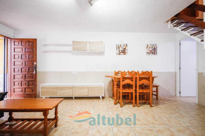 Foto 0e4d97e2-76e4-40af-9188-202e45f0c7ce. Maison jumelée dans avinguda del papa luna 142 dans Peñíscola