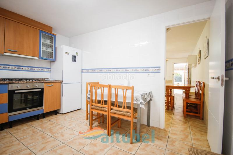 Foto 1f13a36d-15c8-4c49-a45d-dc74bb4e4bea. Maison jumelée dans avinguda del papa luna 142 dans Peñíscola