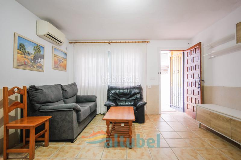 Foto b1bb8a20-88dc-4f6f-95ce-3e4539650c92. Maison jumelée dans avinguda del papa luna 142 dans Peñíscola