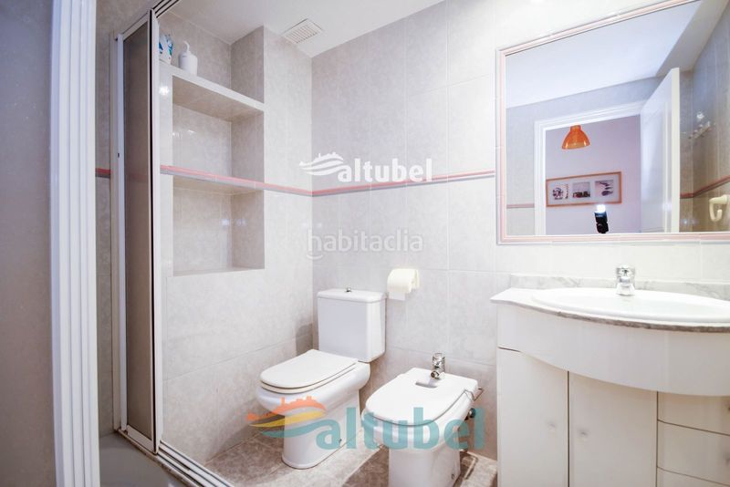 Foto 6834f801-435c-47b7-9190-441c3f856822. Apartamento primera línea en torre hirta 7ª planta con vistas al mar y castillo parking en Peñíscola