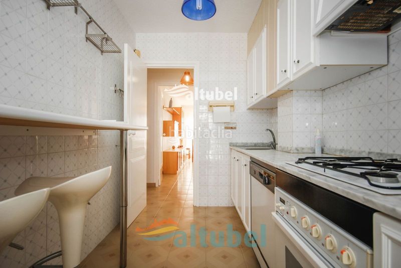 Foto aff2de4d-a0e9-4f00-b7c8-503d7e7ad168. Apartamento primera línea en torre hirta 7ª planta con vistas al mar y castillo parking en Peñíscola