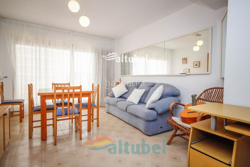 Foto b3d4b6d0-6e80-44aa-846c-eaf34e057d13. Apartamento primera línea en torre hirta 7ª planta con vistas al mar y castillo parking en Peñíscola
