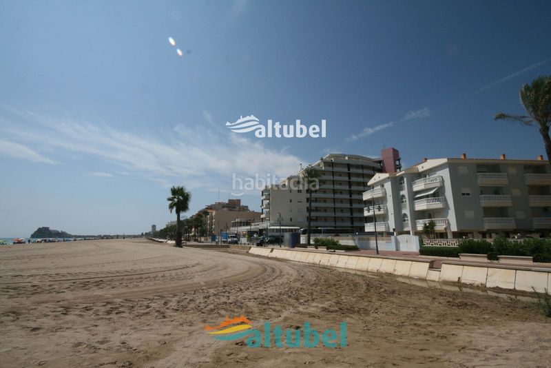 Foto d60a8dda-f327-4b55-98c2-d4a46443602e. Attique dans papa luna 60 dans Playa Norte Peñíscola