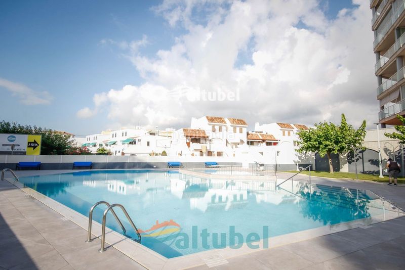 Foto aeab067a-b8ca-4a36-92be-311ecb63d17a. Àtic a valencia 129 a Playa Norte Peñíscola