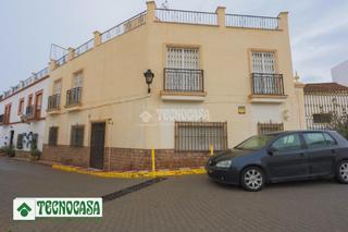 Casa aparellada a Adra. Casa en venta en adra
