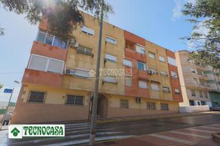 Pis a Adra. Piso en venta en adra
