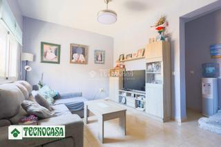 Casa aparellada a Adra. Casa en venta en adra