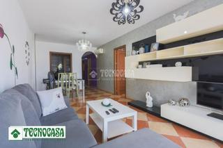 Pis a Adra. Piso en venta en adra