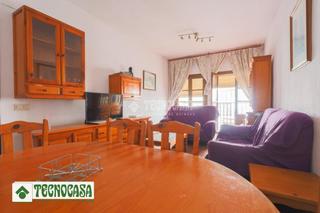 Pis a Adra. Piso en venta en adra