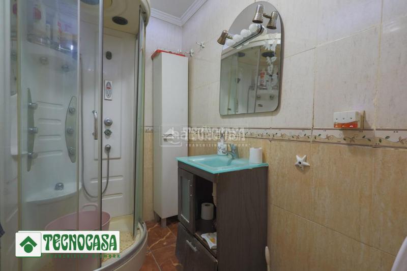 Foto 94a9bc15-c61a-4fe1-882c-c3ef583dd466. Casa pareada casa en venta en Adra
