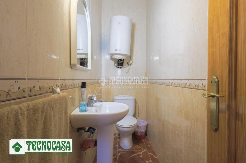 Foto befc7000-aaa1-41ea-a2fa-28e1ffcfae02. Casa pareada casa en venta en Adra