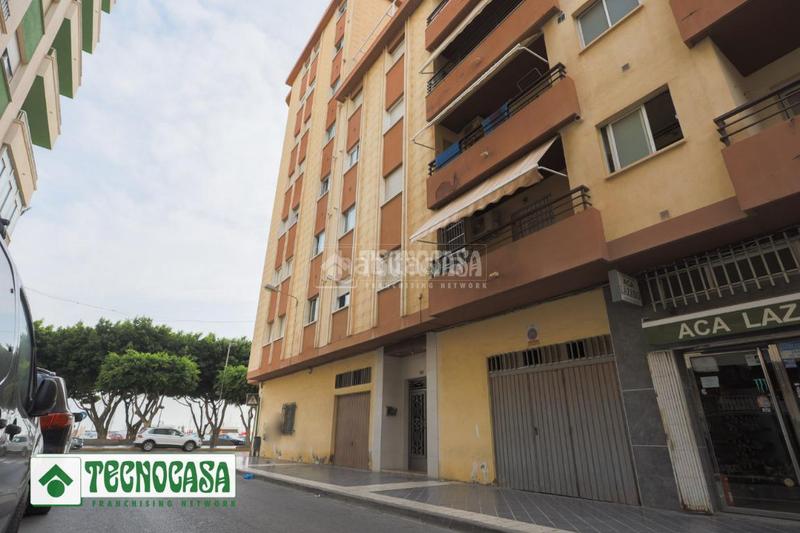 Foto 61384383-4e2a-48ca-9603-225928a44620. Ático  en venta en Adra
