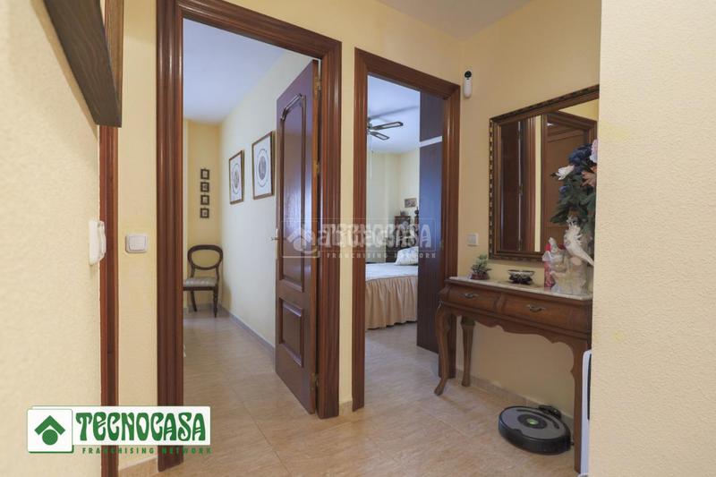 Foto afc51df0-7eb5-47ee-870c-e918b2b19526. Ático  en venta en Adra