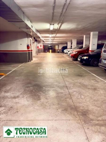 Foto 0d3d9b2e-9c05-4dc4-9d5d-d87b2c83d756. Parking coche boxplaza de garaje en venta en Adra