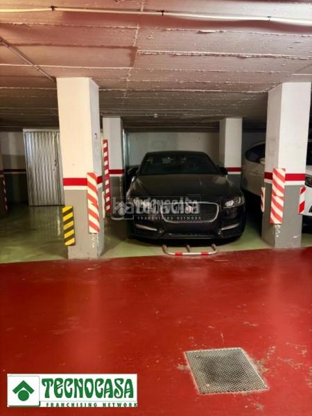 Foto f73910fe-11fd-4745-a923-64947877bf63. Parking coche boxplaza de garaje en venta en Adra