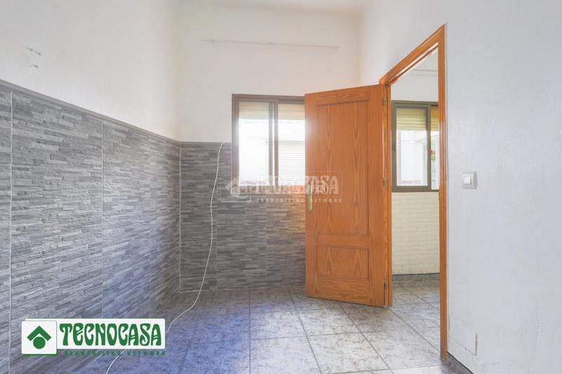 Foto 16ad4135-173b-44f2-83e5-dac9dc092453. Casa pareada casa en venta en Adra