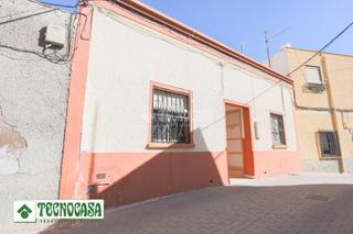 Casa pareada en Adra. Casa en venta en adra