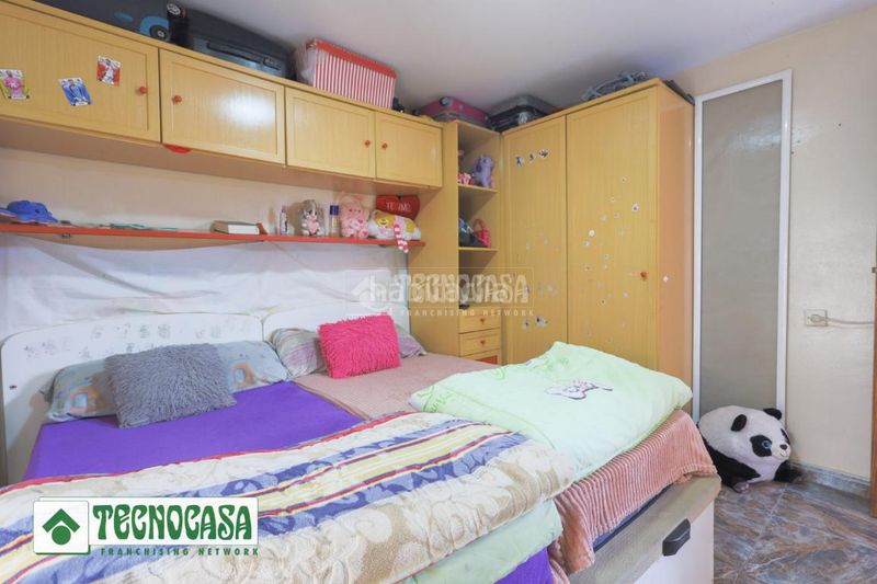 Foto 3bc7b20c-951c-4596-87a5-a648a4afa14e. Casa aparellada amb calefacció a Adra