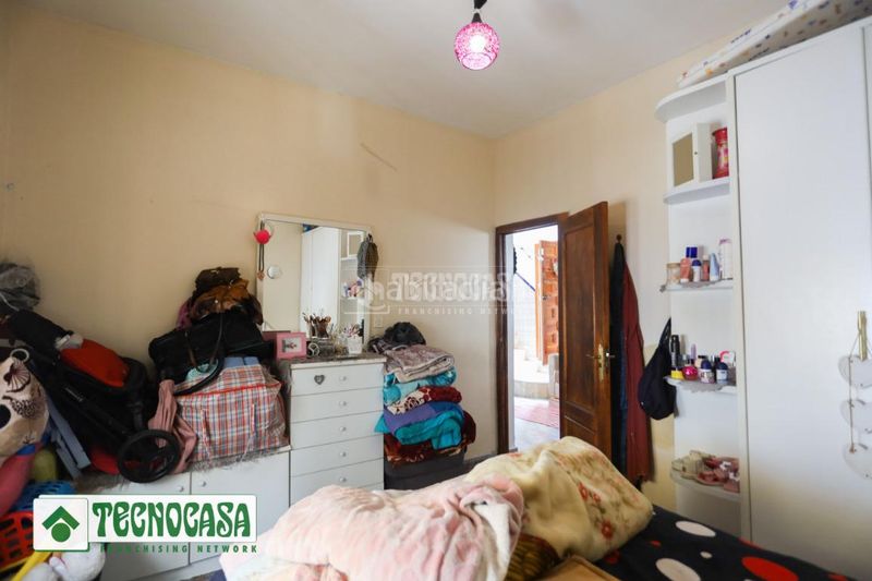 Foto 8951e4ae-7bce-491b-8eb0-d906477ec63b. Casa aparellada amb calefacció a Adra