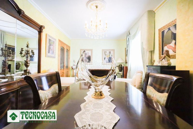 Foto 62c623df-eb53-40dd-acf7-d72f6c847e3d. Casa aparellada amb aparcament a Adra