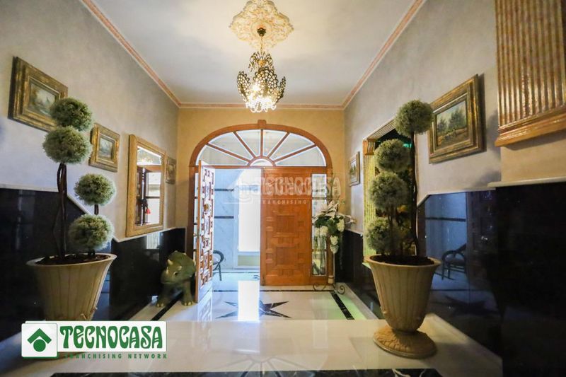 Foto eff88c66-e515-44ee-b8d4-56a4c28a695c. Casa aparellada amb aparcament a Adra