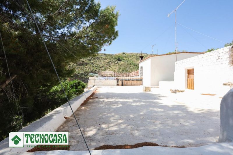 Foto 6dfa65e3-7f40-4448-8414-cbc6e0a5909e. Casa aparellada a Adra