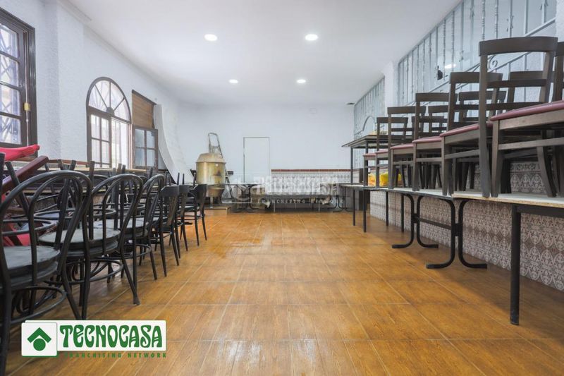 Foto 68d4f133-e0fc-4be9-a8a5-9527d4a8fde2. Local comercial  en venta en Adra
