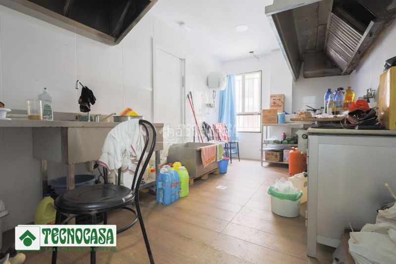 Foto bbd95802-90d2-48bb-afe8-426cbf3b1a95. Local comercial  en venta en Adra